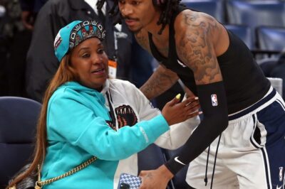 “HEARTBREAK IN THE STANDS: Ja Morant’s Mom BURSTS INTO TEARS Over Her Son’s Latest Game—But What Ja Did NEXT Left the Entire Arena in Silence. An Unexpected Move That Reveals the Hidden Pain Behind the Superstar’s Smile… Fans Say This Moment Changed Everything.”