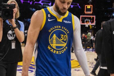 1 MIN AGO: Steph Curry STUNS Millions With Emotional Farewell to Golden State Warriors — Shocking Announcement After Playoff Collapse Leaves NBA Fans Heartbroken and Sparks Questions About the Future of the Dynasty