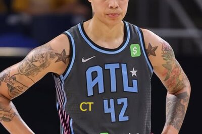 🚨 WNBA UPROAR: Brittney Griner DEMANDS Penalties After Clark–Cunningham Chaos — League CEO’s Shocking Response 🚨 Tensions exploded in last night’s high-stakes matchup — and now Brittney Griner is at the center of the fallout. Following a heated on-court altercation between Caitlin Clark and Sophie Cunningham, Griner didn’t hold back. In a post-game interview, she called for harsh league penalties, accusing both players of escalating what she called “reckless, unsportsmanlike behavior.” “This isn’t just heat-of-the-moment. This is getting dangerous,” Griner stated. “We’ve worked too hard to let ego and drama undo what we’ve built.” But in a shocking twist, WNBA CEO Cathy Engelbert has reportedly declined immediate disciplinary action — instead opting to launch a “comprehensive review” of the game footage and context, delaying punishment. The decision has divided the league: Some veterans stand with Griner, citing safety and respect. Others argue the move is part of a coordinated pushback against Clark’s rise. 🔥 The full interview with Griner is already sparking viral debate — and the league’s response is only fanning the flames. 👀 Watch the moment. Read the CEO’s official statement. And decide for yourself: Was this justice… or politics in disguise? 👇