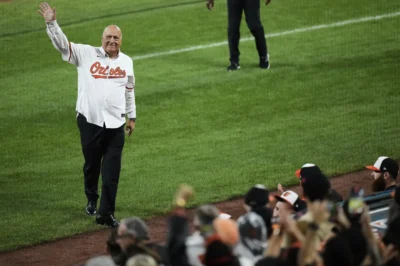 Ripken’s streak remains a marvel, three decades after he broke Gehrig’s record