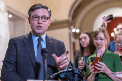🔥 Speaker Johnson Erupts at Democrats!  Speaker Mike Johnson let loose in a fiery statement: “I’m a very patient guy, but I have had it with these people.” He accused Democrats of planning a “hate America” rally next week on the National Mall, claiming it’s delaying efforts to reopen the government.  “It’s being told to us,” Johnson said, “that they won’t be able to act until after that rally — because they can’t face their rabid base.”  The explosive remarks fuel already boiling tensions on Capitol Hill, with Washington bracing for yet another political showdown.