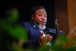 ⚡ BREAKING — Georgia School Principal RESIGNS After Explosive Bribery Scandal Linked to Illinois Investigation Rocks the Education System! Reports Reveal Secret Payments, Hidden Deals, and a Growing Corruption Storm That Could Bring Down More Officials Nationwide.