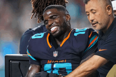 “Dolphins face a devastating setback as star wide receiver Tyreek Hill is sidelined with a season-ending injury. The team must now scramble to adjust strategies and fill the huge void left by their superstar. Click to see how the Dolphins plan to move forward and what this means for their season!”