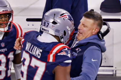Patriots HC Mike Vrabel Left Bloodied On The Sideline After Getting Headbutted By His Own Player [VIDEOS]