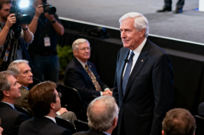 Arrogant CEO Mocks a Veteran Father… What Happened Next Cost Him Billions